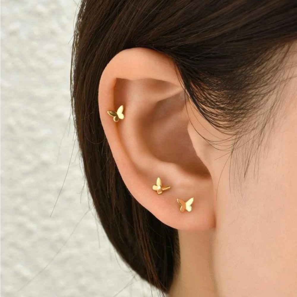 Gold butterfly earrings new